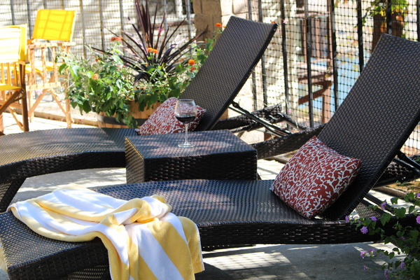 Lakeview Small One Bedroom Photo 9